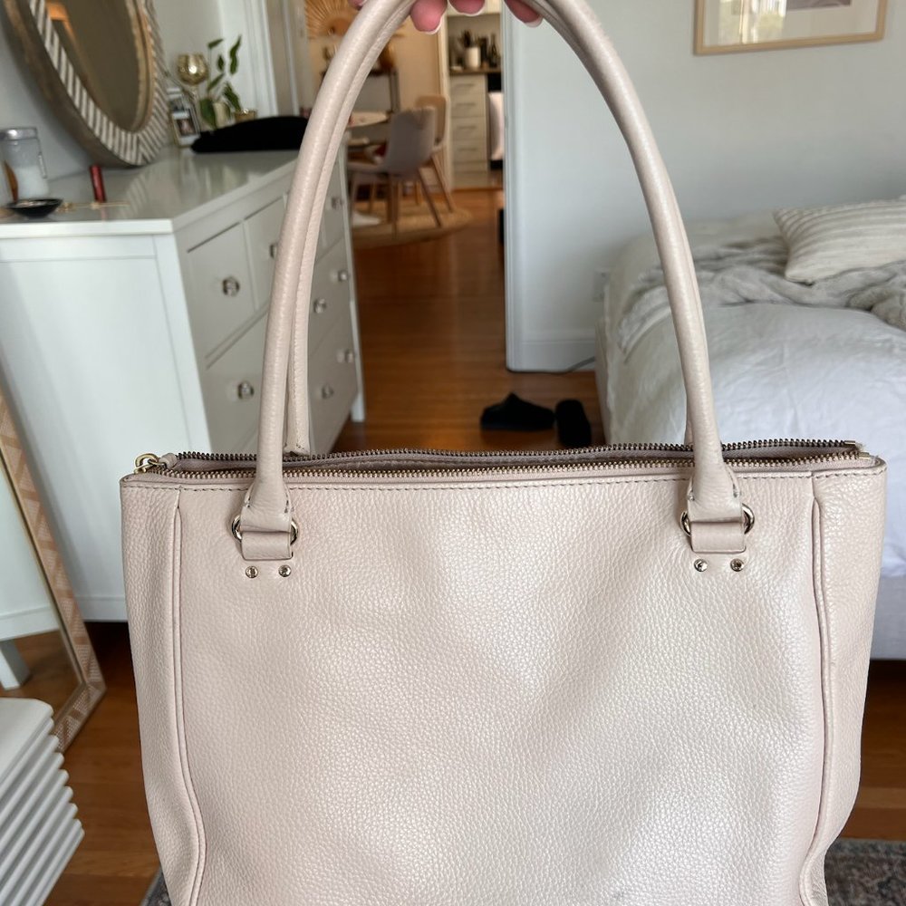 Kate Spade Grant Park Alida Shoulder Tote - Picture 2 of 6